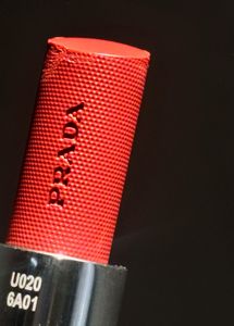 Prada light Glowing Lipcolor U020 Rosso