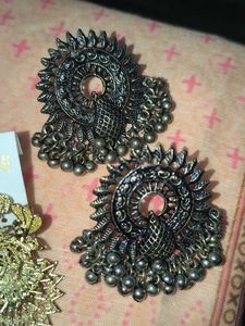 Assorted jwellery collection
