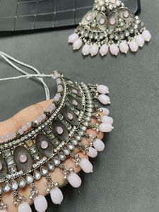 Elegant Pink Stone Choker Necklace Set