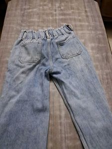 Distressed Wide Leg Jeans