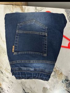 Comfortable Dark Wash Jogger Jeans