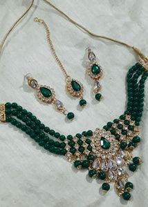 Brand New Heavy Kundan Necklace Set with Earrings