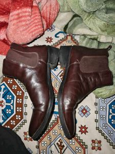 Stylish Brown Leather Ankle Boots