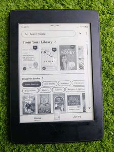 Amazon Kindle E-Reader – Adjustable Brightness