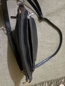 Chic Black Crossbody Bag