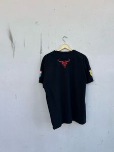 Black 'I AM A HERO' Graphic T-Shirt
