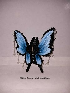🦋 Handmade Butterfly Hair Clutcher with Pearl Cha