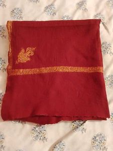 woolen shwal Elegant maroon Embroidered