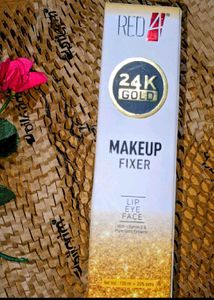 24K Gold Makeup Fixer Spray