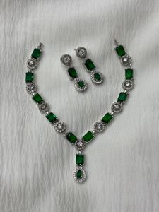 Emerald Green Necklace Set