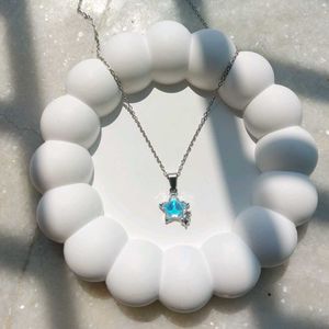 Cute Star Pendant Necklace