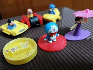 6 cadbury gems toys