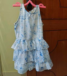 Chic Ruffled Floral Dress