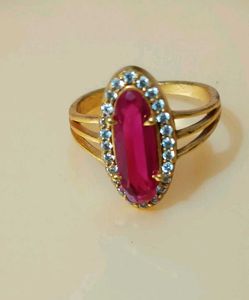 Elegant Statement Ring with Pink Stone