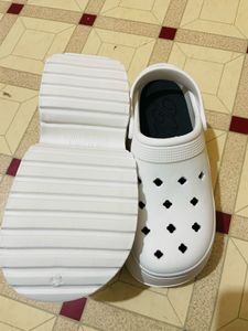 White Stylish Crocs