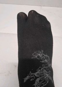 preloved socks pair of 2