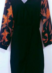 Elegant Black Sheath Dress
