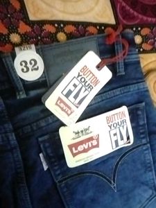 Men's Blue Washed Jeans