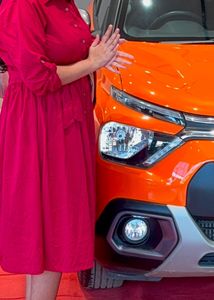 Chic Red Button-Up Belted Dress