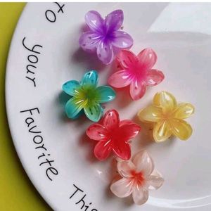 flower hair clip and 1 scrunchie