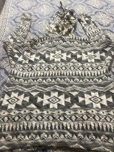 Geometric Print Zip-Up Hoodie