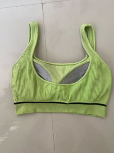 Lime Green Sports Bra &amp; Black Leggings Set