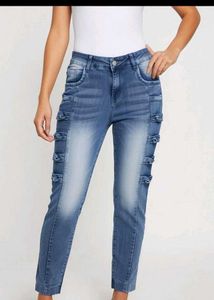 Buckle Detail Jeans