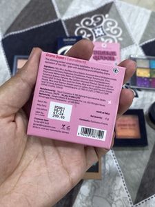 Versatile Eyeshadow Palette