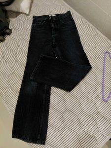 ZARA Black Straight Fit Jeans | High Waist | Size