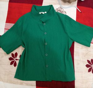 Cute green shirt top 💚