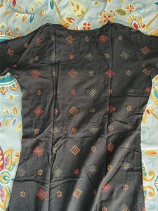 Elegant Black Kurta with Red &amp; Gold Print