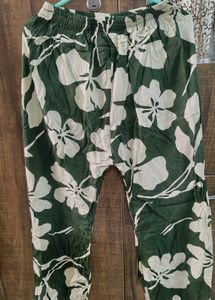 Green Floral Print Palazzo Pants