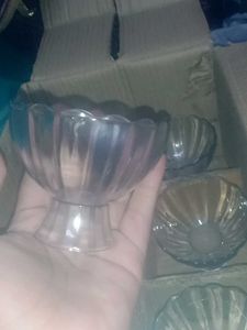 Set of 6 Vintage Dessert Bowls