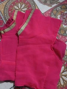Elegant Pink Saree with Gold Leaf Embroidery