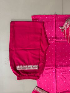 Pink Embellished Kurta Set
