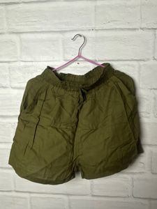 Olive Green Shorts💚