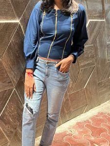 Chic Navy Blue Zipper Crop Top