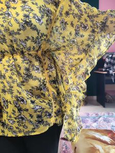 Flowy Yellow Floral Kaftan Top