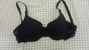 Black Lace Trim Bra - Size 32