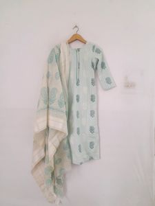 Light Green Casual Kurta &amp; Dupatta (Women's)