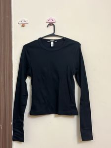 H&amp;M Classic Black Long Sleeve Top