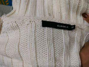 Off White High Neck
