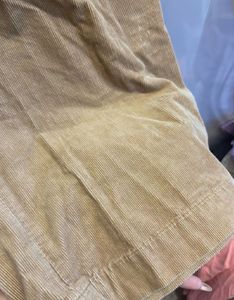 Women's Tan Cropped Trousers