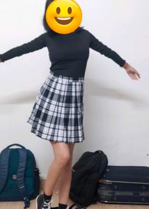 Plaid Pleated Mini Skirt