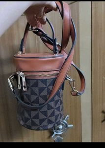 Stylish Geometric Brown Crossbody Bag