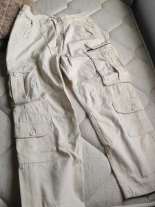 Off White Cargo Jeans