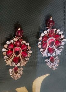 Exquisite Red &amp; White Stone Earrings