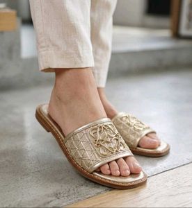 Loewe Flat Sandals