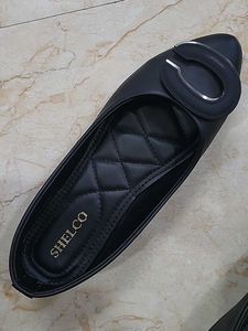 Black SHELCO Pointed-Toe Flats