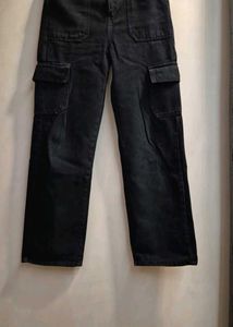 Black Cargo Jeans